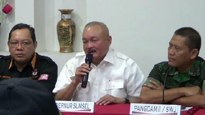 Alex-Pangdam-Kapolda-660x371.jpg