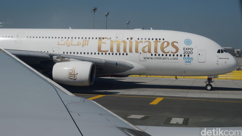 Pesawat Emirates