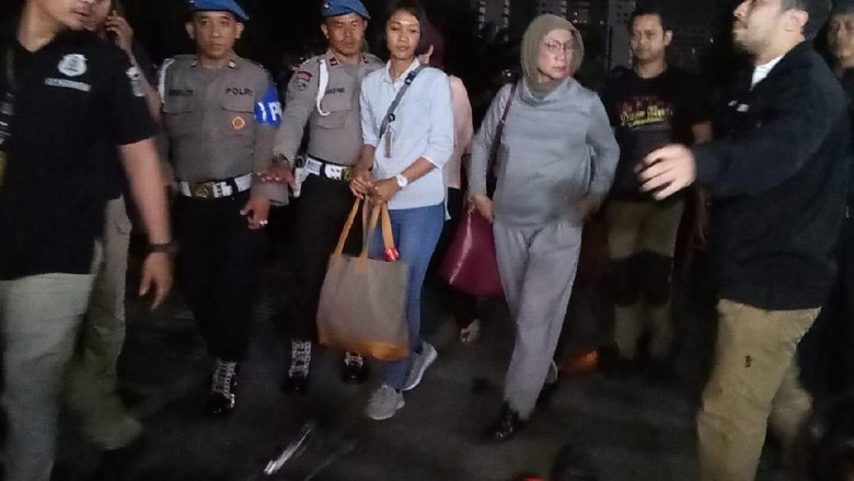 Ratna Sarumpaet