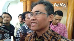 Rektor UGM, Panut Mulyono