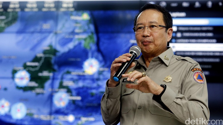Kepala BNPB, Willem Rampangilei
