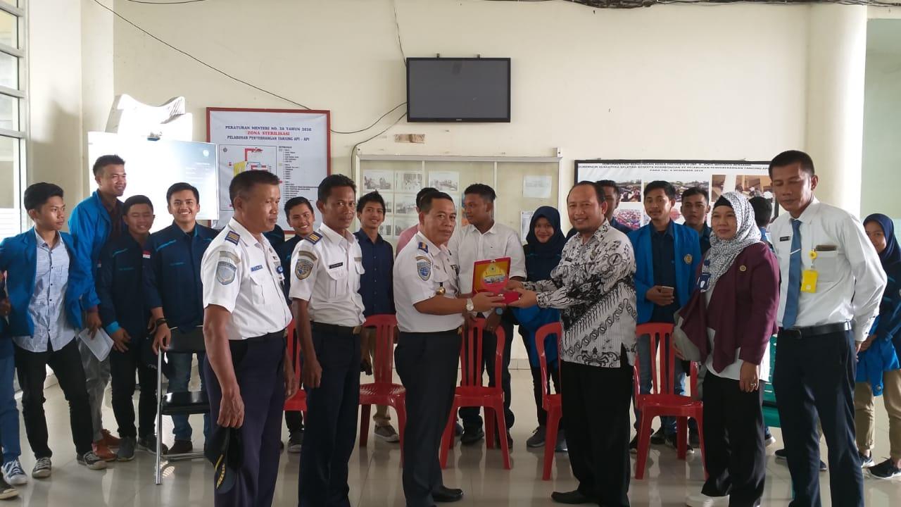 Kunjungan Mahasiswa UPGRI Palembang