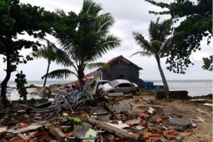 tsunami selat sunda