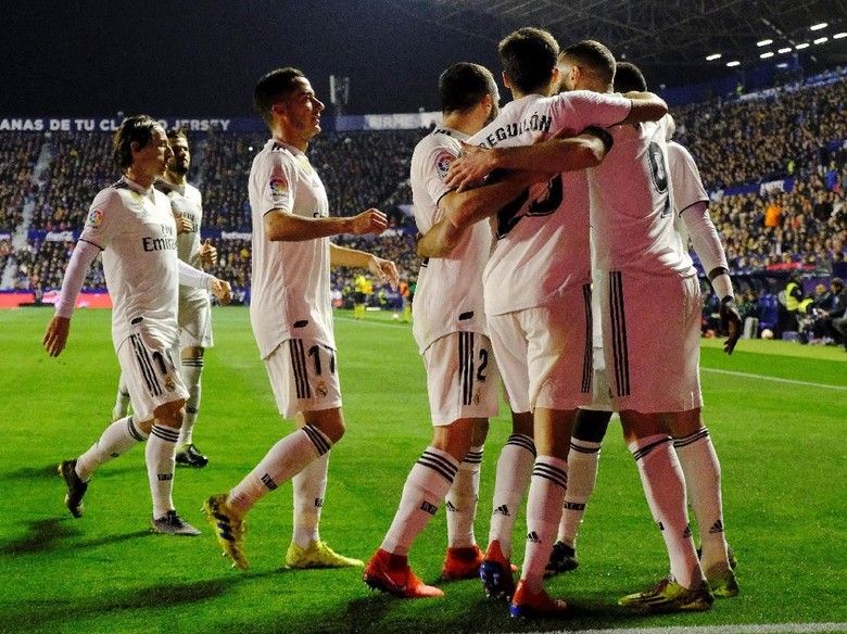 Real Madrid menang 2-1 dalam lawatan ke Levante