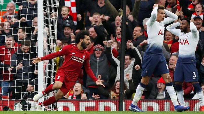 Liverpool mengalahkan Tottenham Hotspur 2-1 lewat gol di menit akhir