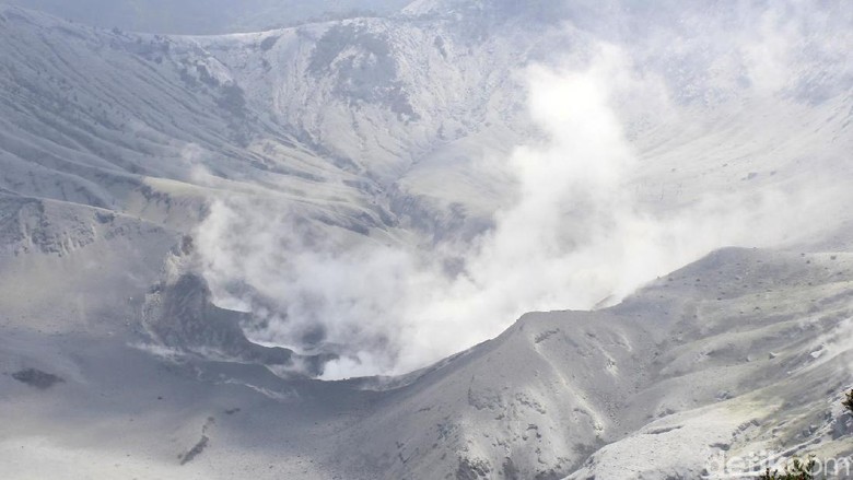 Gunung Tangkuban Perahu