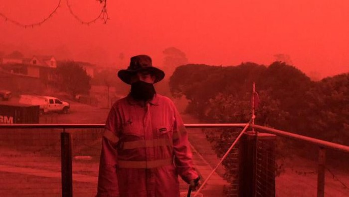 Langit Australia Menjadi Merah