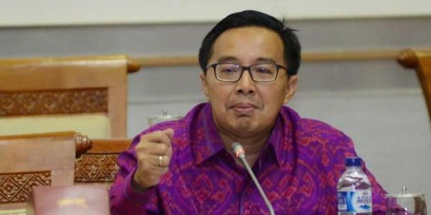 medium_23Bobby-Golkar.jpg