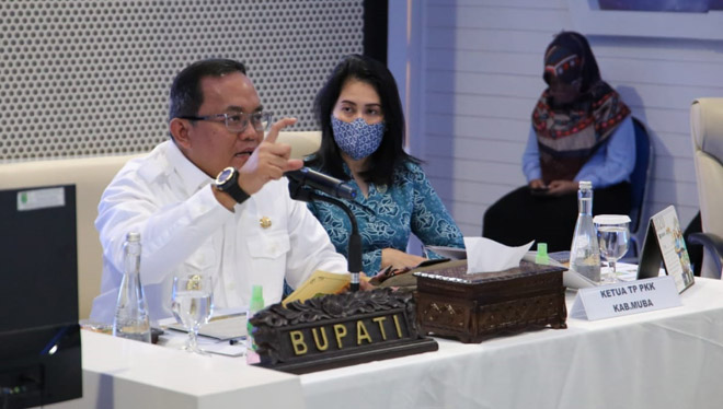 Bupati Dodi