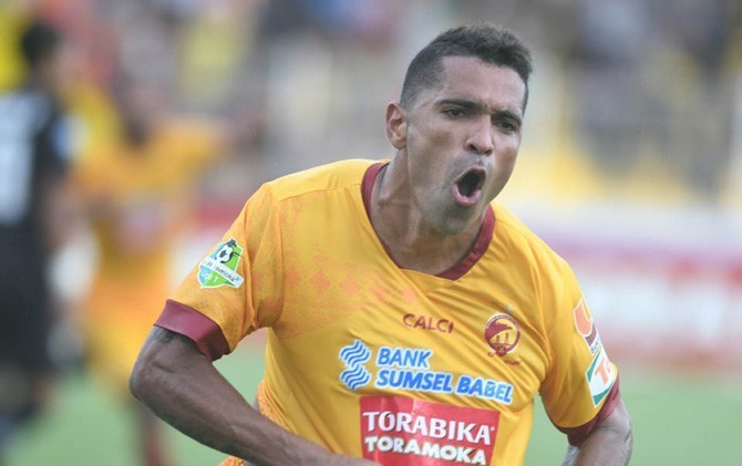 resmi-jadi-wni-beto-berharap-bisa-membawa-sfc-juarai-liga-1_m_186845