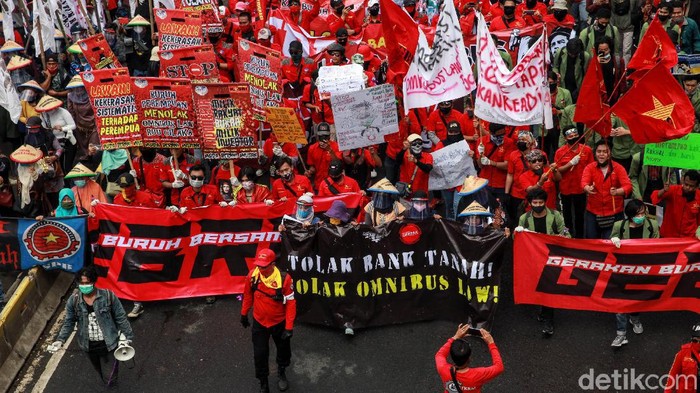 Aksi tolak UU Cipta Kerja