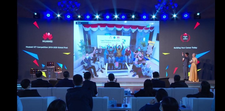 Foto 1_Institut Teknologi Bandung (ITB) Juara Huawei ICT Competition 2019-2020 Global Final_copy_720x356