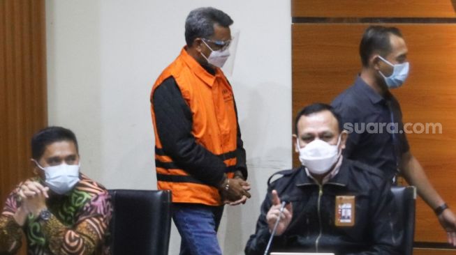 17067-gubernur-sulawesi-selatan-nurdin-abdullah
