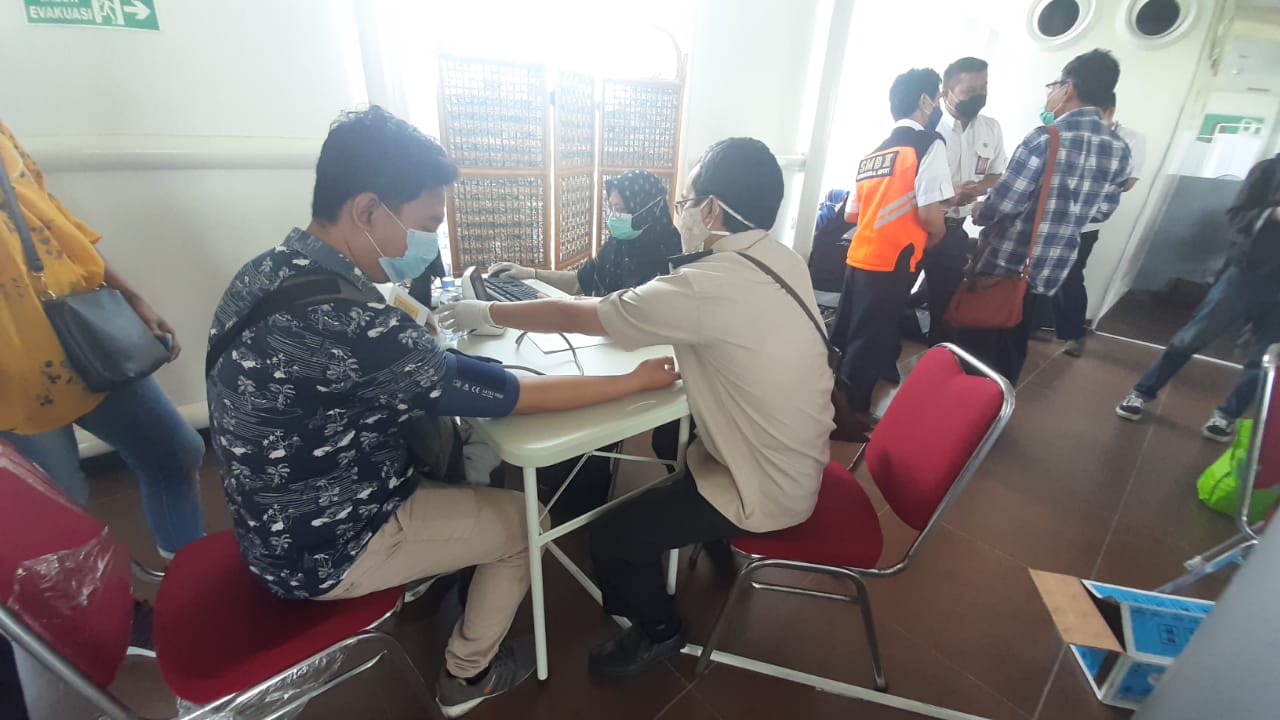Penumpang SMB 1