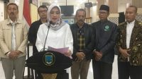 Bupati Probolinggo Puput Tantrianasari