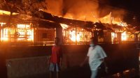 Terbakar