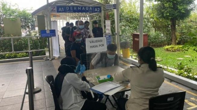 Ilustrasi Kedatangan dari luar negeri melalui pelabuhan Batam Center