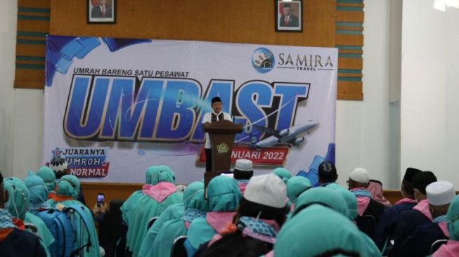 Kemenag Lepas Rombongan Jamaah Umrah