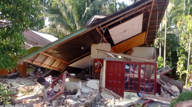 25006-gempa-pasaman-barat