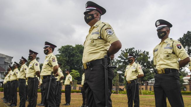 Seragam baru Satpam