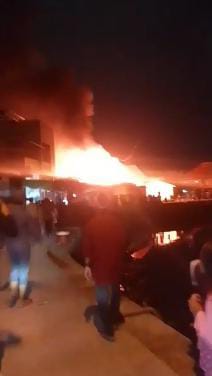 Terbakar