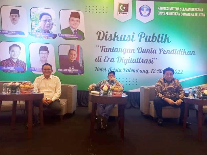 diskusi publik