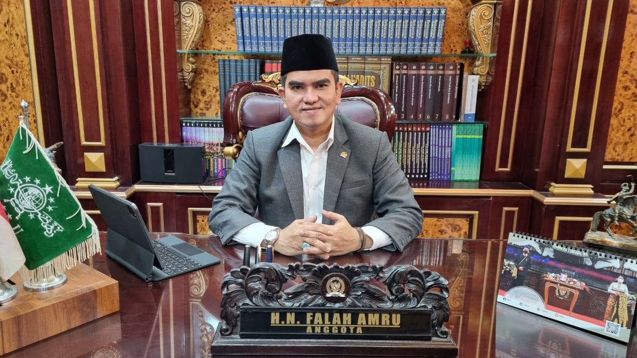 Falah Amru