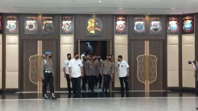 89529-kapolri-jenderal-listyo-sigit-prabowo-usai-merilis-penetapan-irjen-ferdy-sambo-sebagai-tersangka