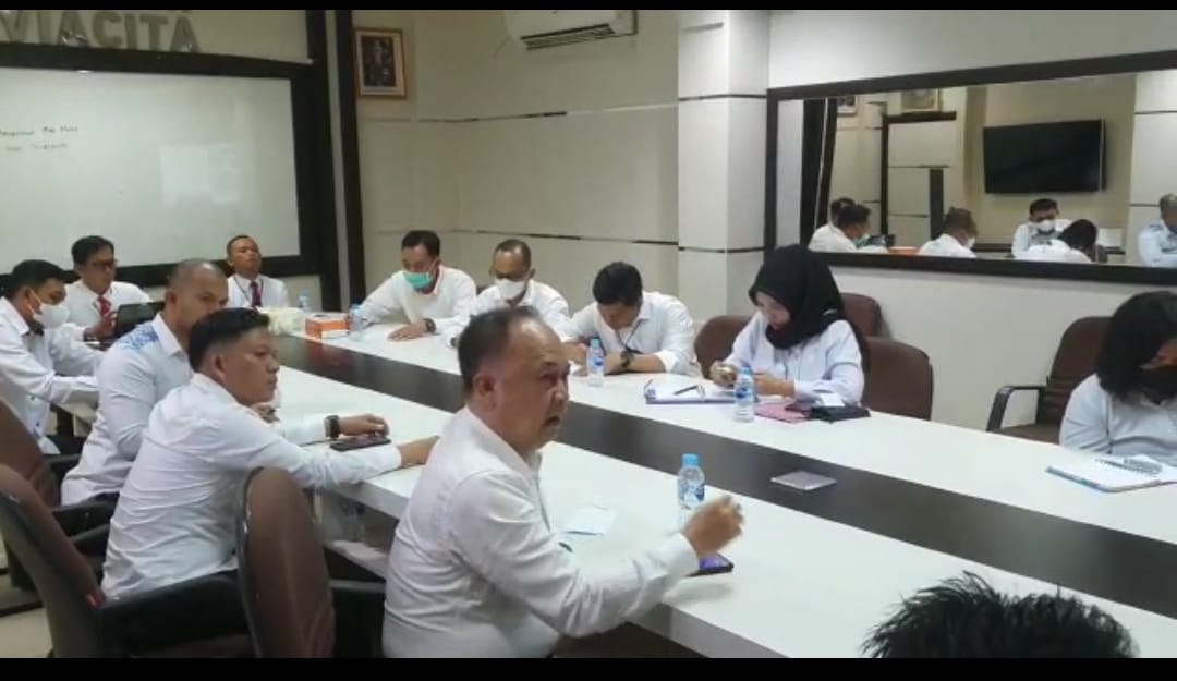 Jelang Natal dan Tahun Baru