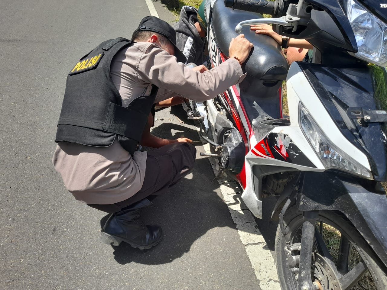Mogok2