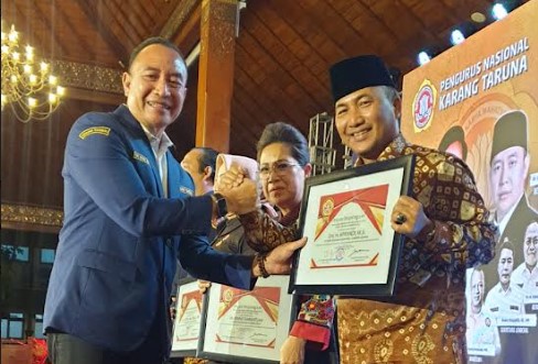 Penghargaan Karang Taruna