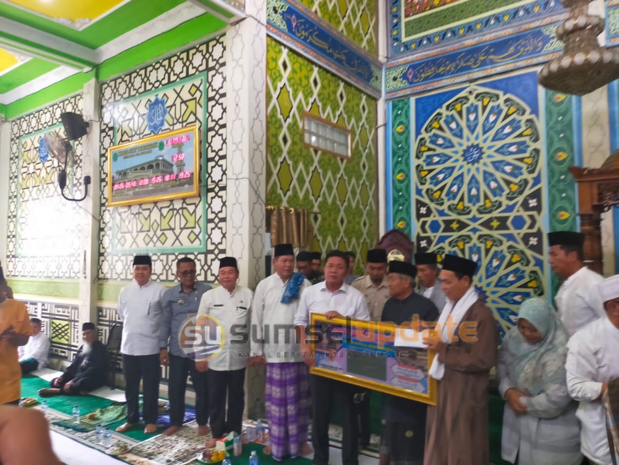 Safari Jumat Herman Deru