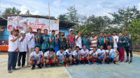Darwani foto bersama klub voli