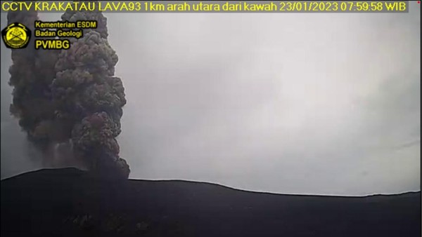gunung-anak-krakatau-kembali-bererupsi-dok-pvmg_169
