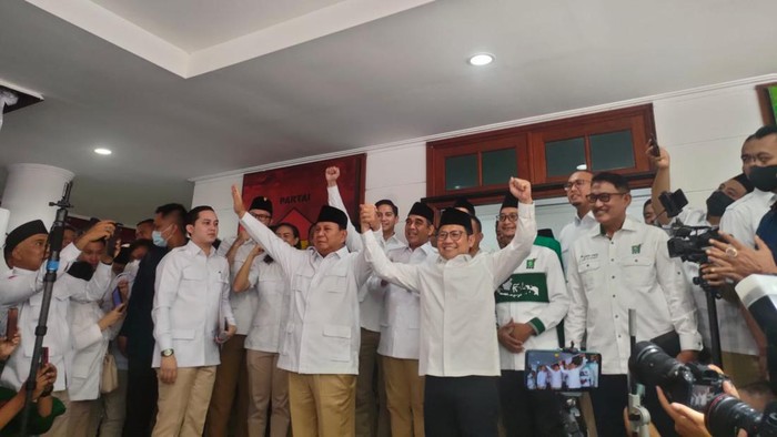 prabowo-dan-cak-imin-resmikan-sekber-gerindra-pkb_169