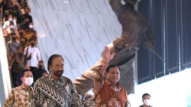 87794-prabowo-dan-surya-paloh