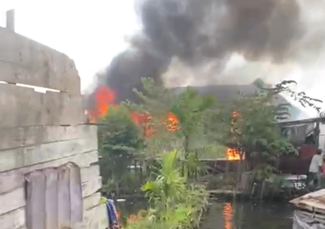 terbakar2