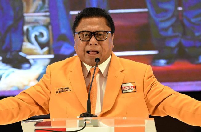 03-Oesman Sapta Odang