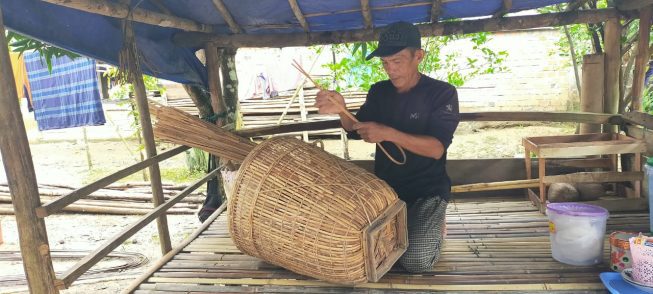 anyaman rotan2