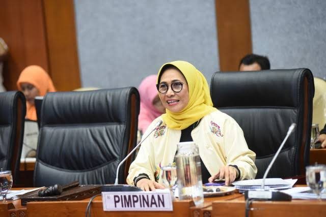 Hetifah Sjaifudian
