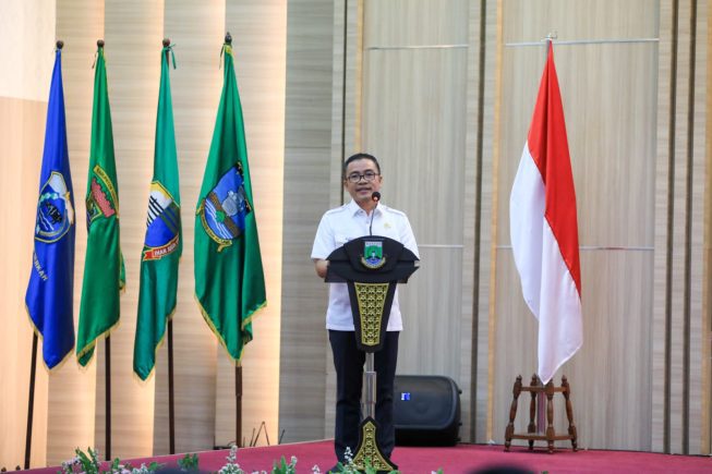 Stefanus BAN Liow