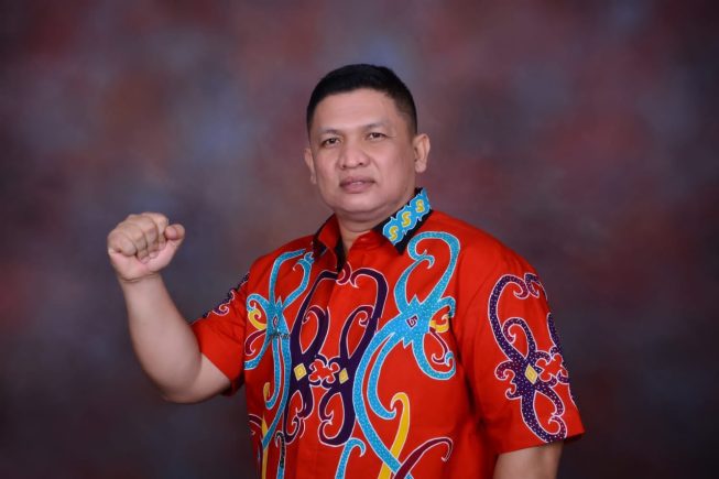 Fernando Sinaga