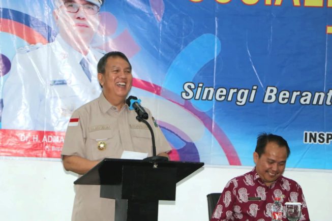 Pj Bupati Muaraenim Ahmad Rizali mengajak masyarakat untuk berperan aktif dalam pemberantasan korupsi. Pj Bupati Muaraenim Ahmad Rizali mengajak masyarakat untuk berperan aktif dalam pemberantasan korupsi.