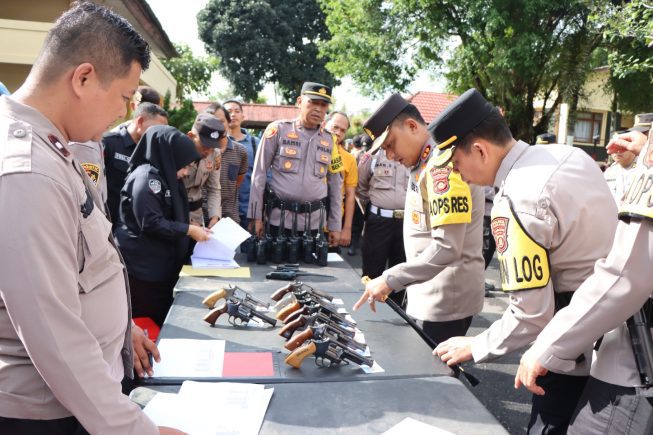Pengecekan sarana dan prasarana di Polres Pagaralam Pengecekan sarana dan prasarana di Polres Pagaralam