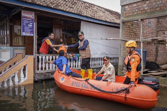 Banjir di Muba Meluas, Pemprov Sumsel Salurkan Bantuan