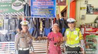 Satlantas Muaraenim melakukan sosialisasi larangan penggunaan knalpot brong ke bengkel motor