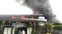 Kebakaran di Cafe Miracle Palembang Kebakaran di Cafe Miracle Palembang