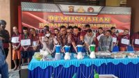 Pemusnahan barang bukti Shabu-shabu dan ribuan pil ekstasi itu dengan cara di blender bersama dengan deterjen.