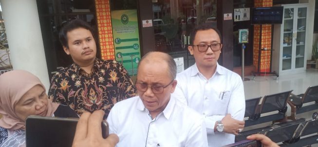 Gunadi Wibakso didampingi Redho Junaidi SH MH