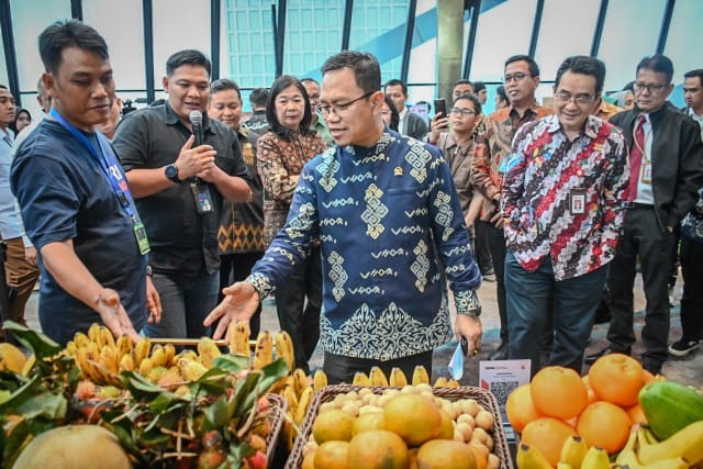 Komisi XI DPR Dukung Perkembangan UMKM di Tangerang Komisi XI DPR Dukung Perkembangan UMKM di Tangerang